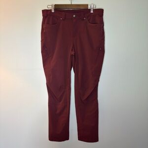 Duluth Women's Flexpedition Stretch Slim Leg Burgundy Maroon Pants